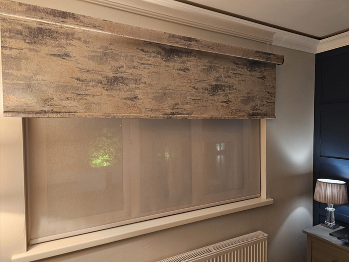 outside recess roller blind with fascia wrap in gold, beige and blue