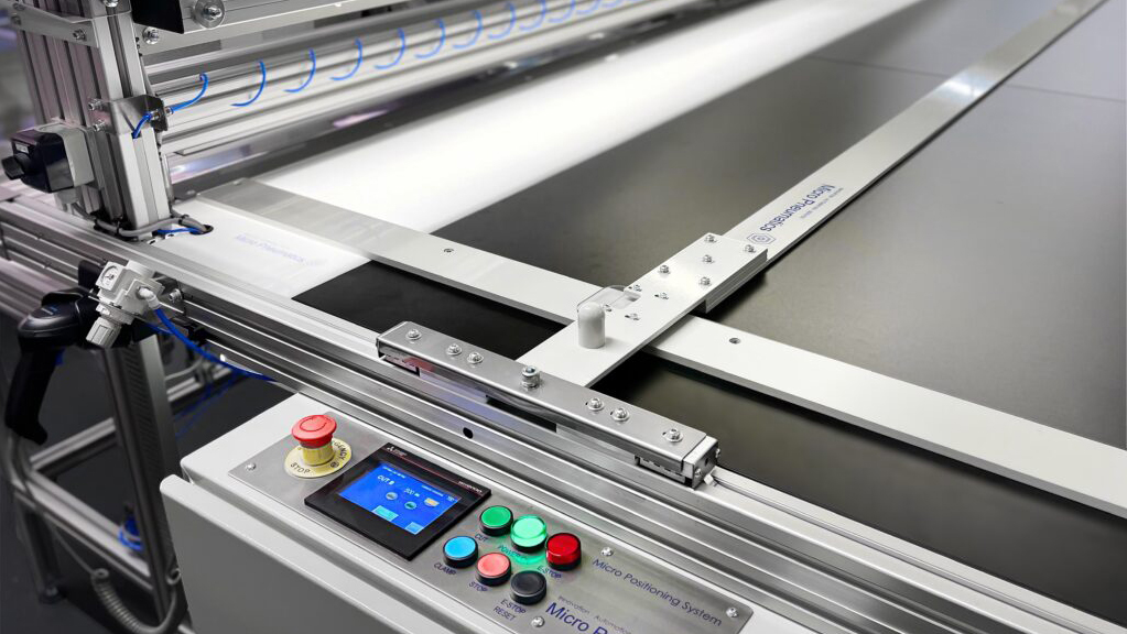 roller blinds manufacturing automated table